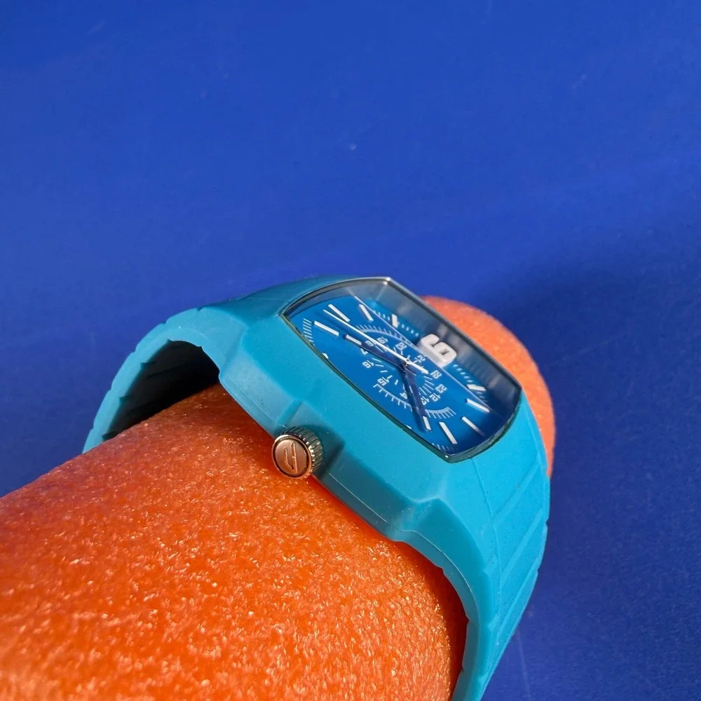Diesel DZ-1584 Trojan Blue Silicone Watch 44mm Mineral Crystal
